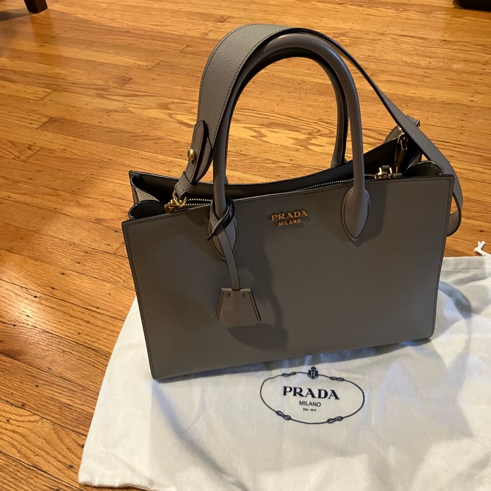 NEW - AUTHENTIC PRADA